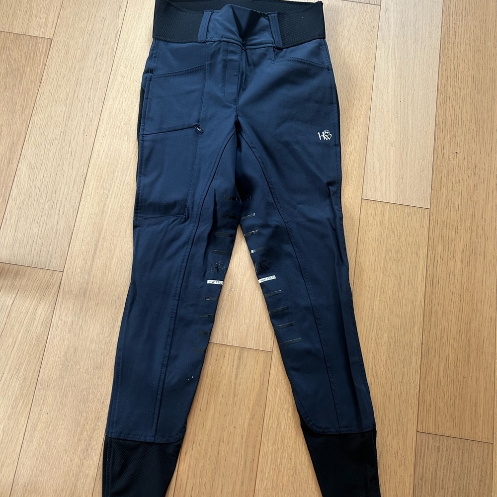 Horseware Hybrid Meryl Pull-Up Breeches 
Navy Brand New with Tag Size 28